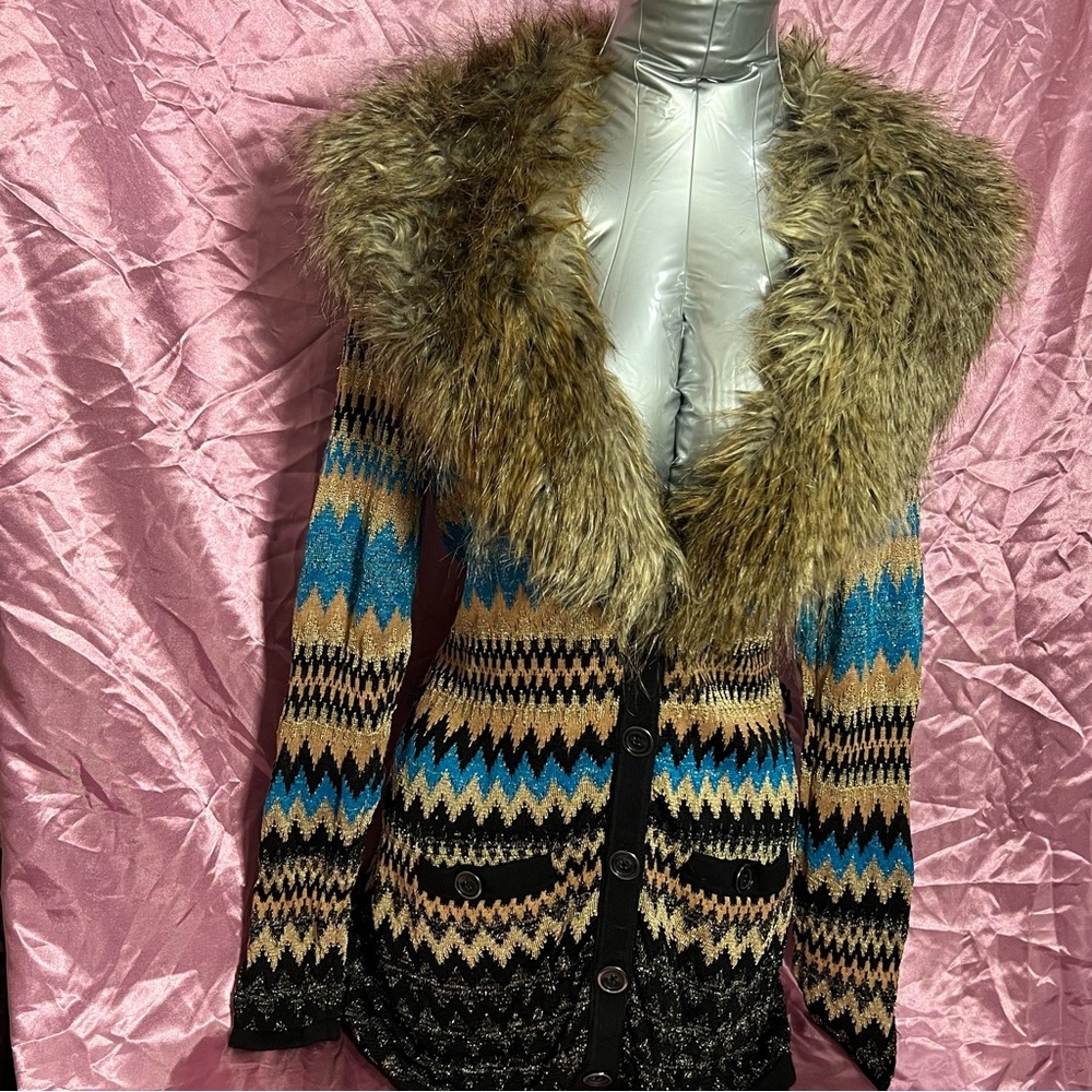 CACHÉ Multicolor Patterned Sweater with Faux Fur Collar
